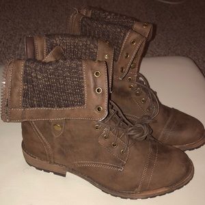 Brown boots SALE ENDS TODAY